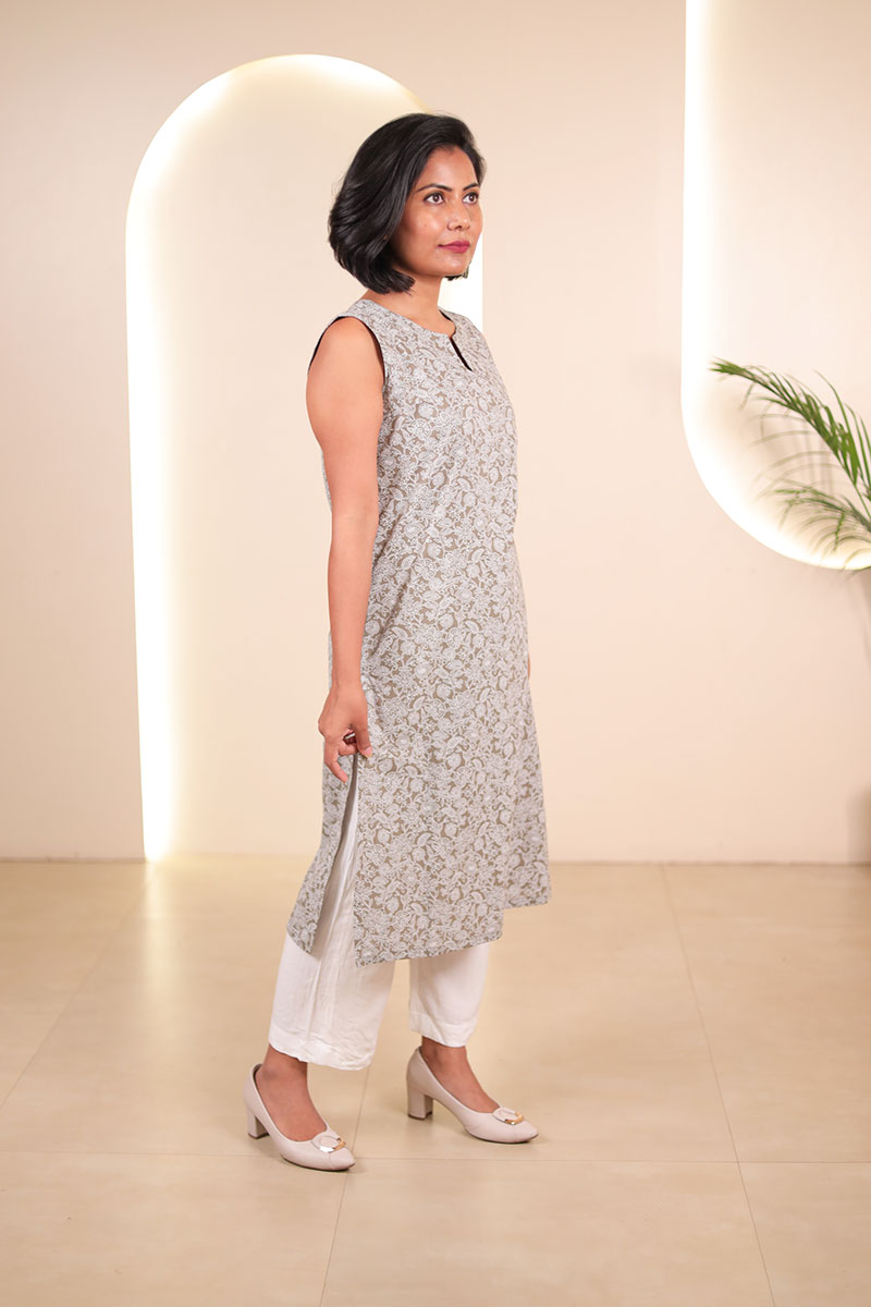 Olive Green Sleeveless Printed Kurta For Women Olive Green Sleeveless Printed Kurta For Women