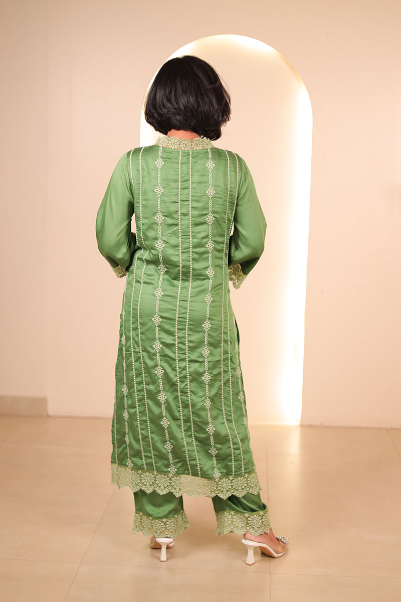Green Embroidered Kurta Set with Dupatta for women Green Embroidered Kurta Set with Dupatta for women