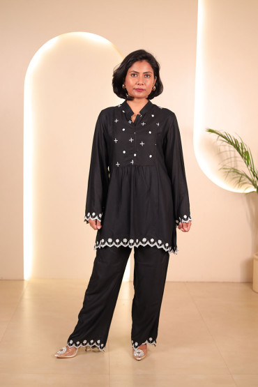 Black Embroidered Straight Kurta Set for Women