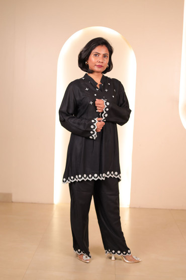 Black Embroidered Straight Kurta Set for Women