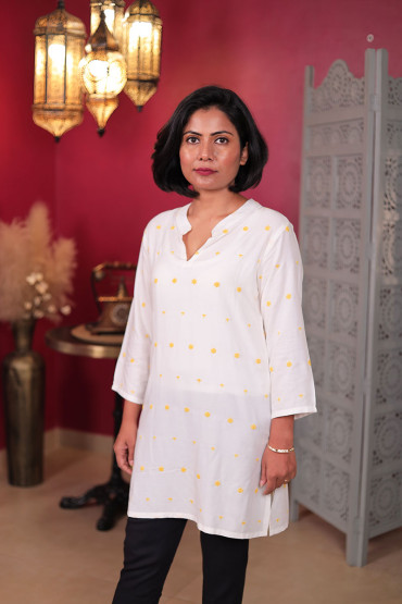 White Embroidered Kurta with Yellow Floral Motifs