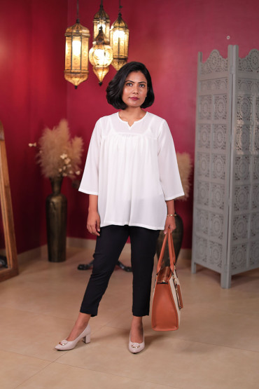 Women’s White Flared Top with Round Neck & 3/4 Sleeves – Casual Wear Tunic