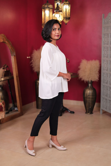 Women’s White Flared Top with Round Neck & 3/4 Sleeves – Casual Wear Tunic